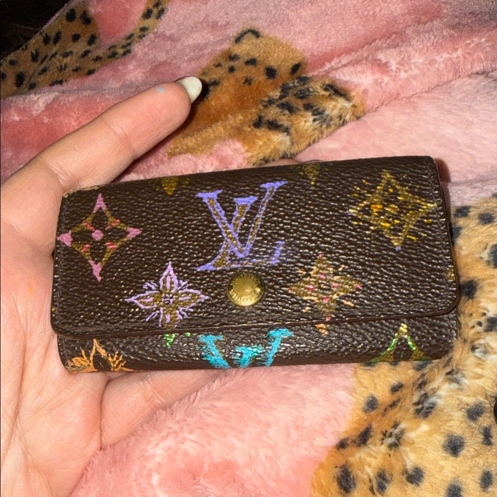 Authentic custom painted Louis Vuitton key ring holder